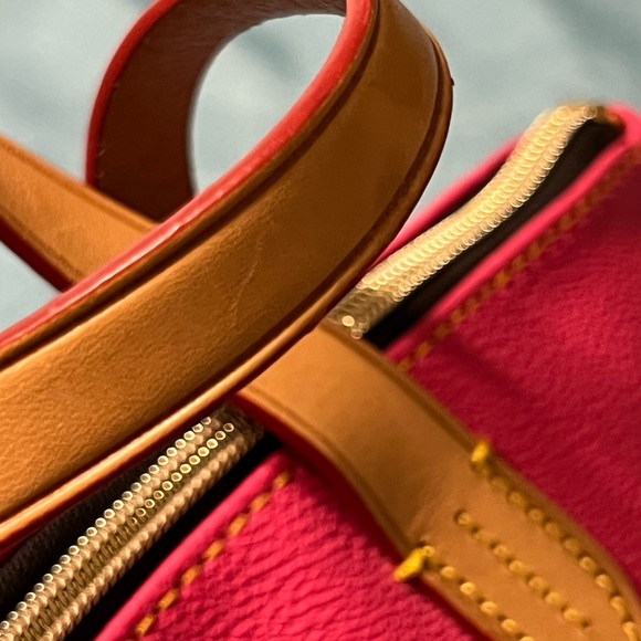 👜 Dooney & Bourke Small Daniela Satchel - Dark Pink- EUC- Crossbody - Picture 11 of 11
